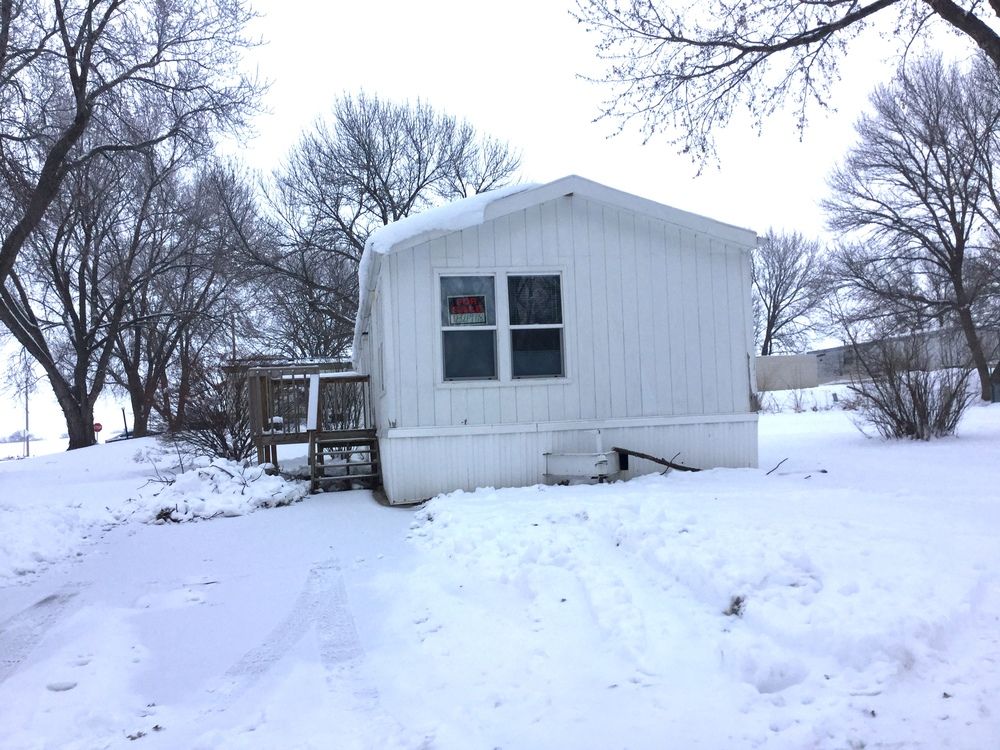 Villa Village: 2404 N 8th St, Red Oak, IA 51566